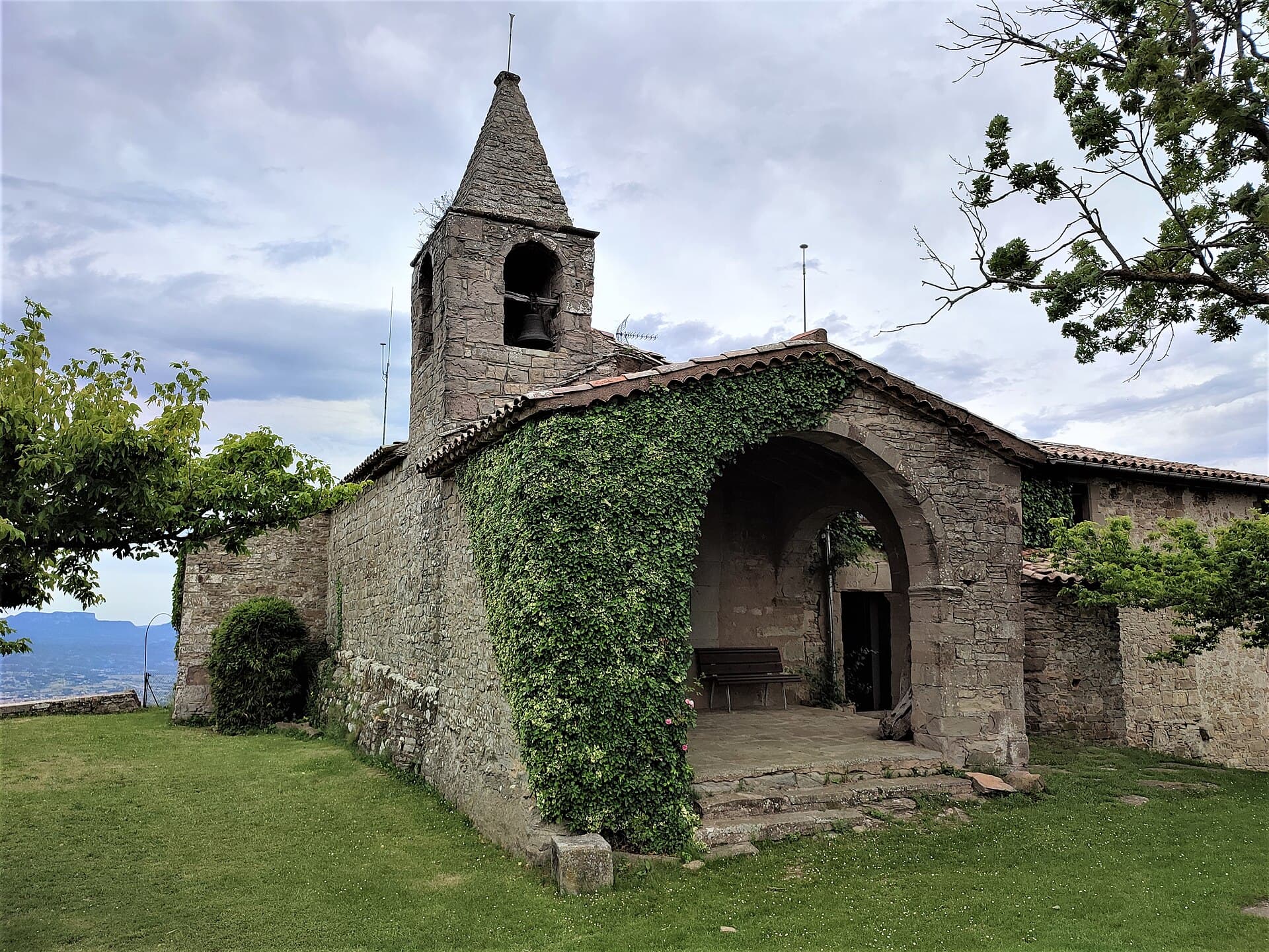 Santa Llúcia de Sobremunt